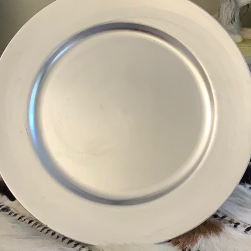 Ashland decorative charger